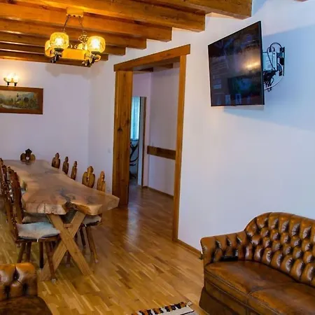 Din Poiana Holiday home *